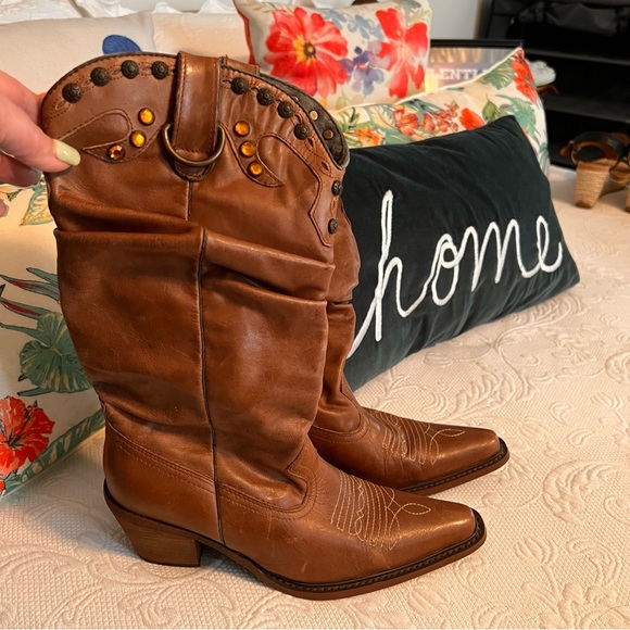 Shyann Shoes - Shyann Slouch Genuine Leather Cowgirl Boots, size 7, great condition, studded